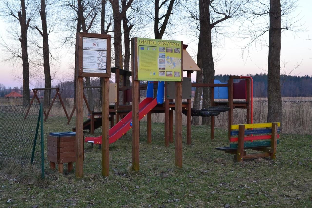 Дома для отпуска Mazur House Bogaczewo Богачево-9